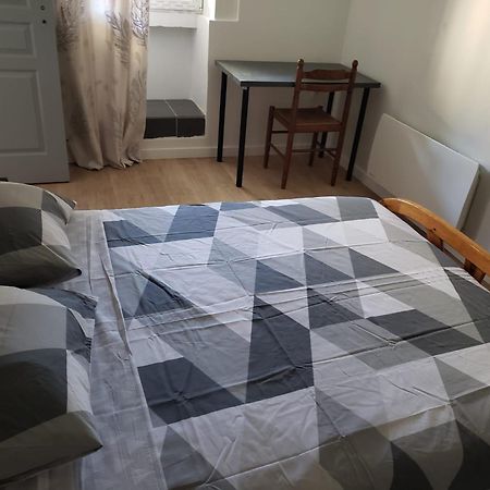 Chambres Meublees Et Spacieuses L'Isle-Jourdain  Luaran gambar