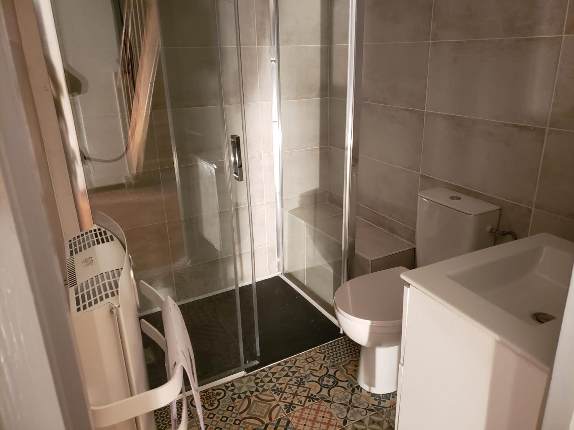 Chambres Meublees Et Spacieuses L'Isle-Jourdain  Luaran gambar